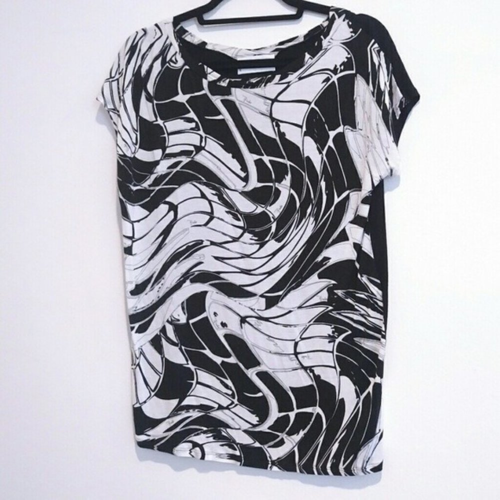 EMILIO PUCCI BLACK AND WHITE TOP womens size 4 shirt